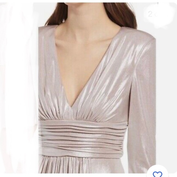 NWT Vince Camuto Metallic Long Sleeve Ruched Waist Metallic Dress Rose Size 8 - Picture 5 of 7
